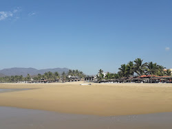 Foto von Playa Barra De Potosi und die siedlung