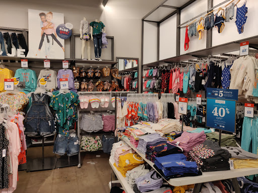 Clothing Store «Old Navy», reviews and photos, 4037 Factoria Blvd SE, Bellevue, WA 98006, USA