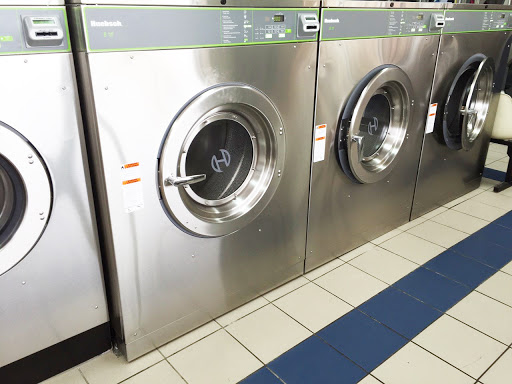 Laundromat «Hyde-Park Laundromat», reviews and photos, 1561 Hyde Park Rd, Essex, MD 21221, USA