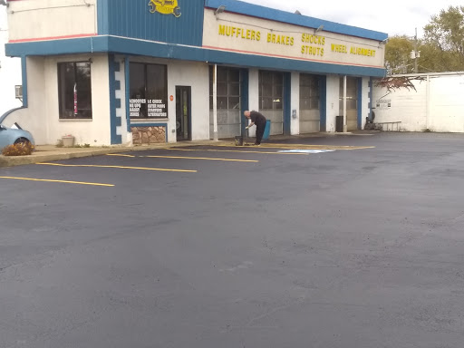 Muffler Shop «Auto Clinic & Muffler Shop», reviews and photos, 1774 Sibley Blvd, Calumet City, IL 60409, USA