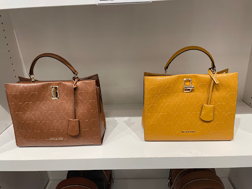 Fashion Accessories Store «Michael Kors», reviews and photos, 532 Great Mall Dr, Milpitas, CA 95035, USA