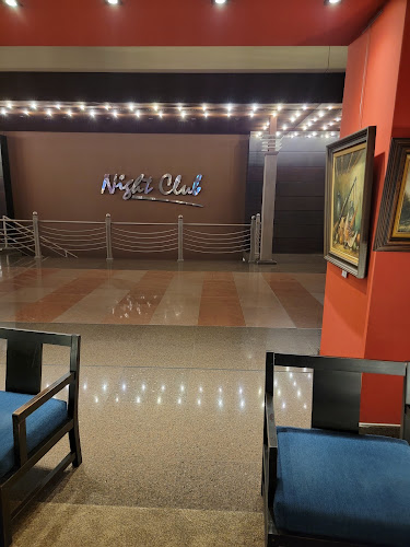 Opinii despre Вариате Гранд Хотел Пловдив în Пловдив - Бар