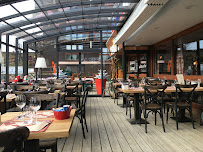 Atmosphère du Restaurant - Le Saint Moritz (Le Corbier) à Villarembert - n°1