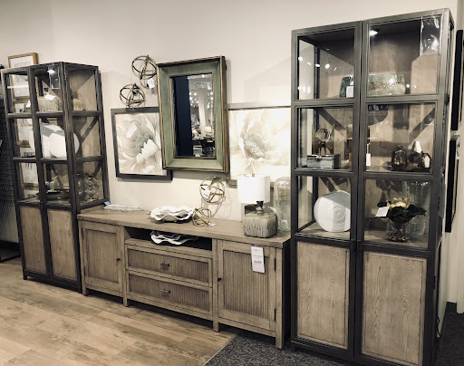 Furniture Store «La-Z-Boy Furniture Galleries», reviews and photos, 9605 Kingston Pike, Knoxville, TN 37922, USA