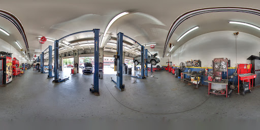 Tire Shop «Buckhead Tire & Auto Repair», reviews and photos, 3830 Roswell Rd NE, Atlanta, GA 30342, USA