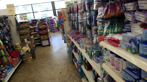 Dollar Store «Dollar Tree», reviews and photos, 1351 Southern Dunes Blvd, Haines City, FL 33844, USA