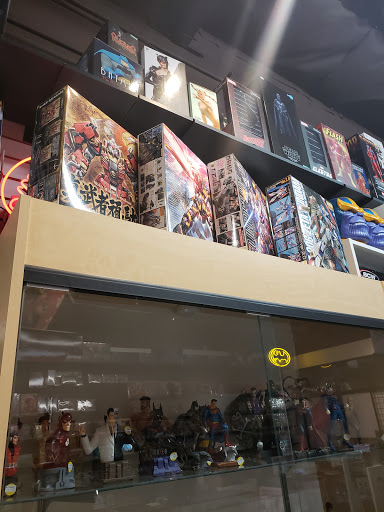 Comic Book Store «A-1 Comics», reviews and photos, 900 E Bidwell St #600, Folsom, CA 95630, USA