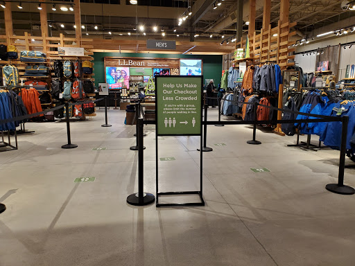 Clothing Store «L.L. Bean», reviews and photos, 280 School St, Mansfield, MA 02048, USA