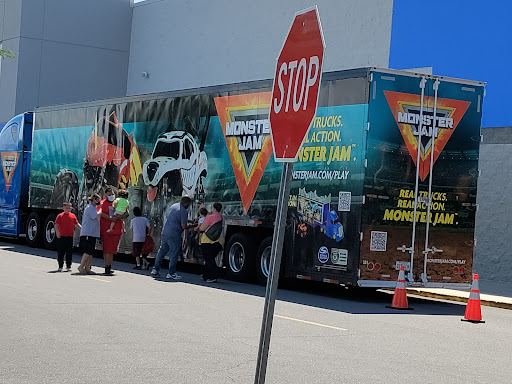 Shopping Mall «Foothills Mall», reviews and photos, 7401 N la Cholla Blvd, Tucson, AZ 85741, USA