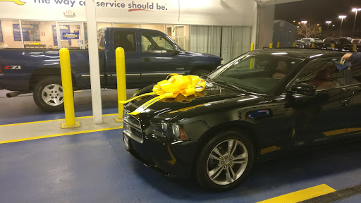 Used Car Dealer «CarMax», reviews and photos, 7180 N Palm Ave, Fresno, CA 93650, USA