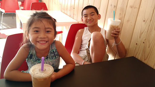 Wine Store «Stonelake Vine & Spirits», reviews and photos, 2619 Riparian Dr, Elk Grove, CA 95757, USA