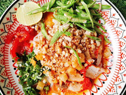 ก๋วยเตี๋ยวสุโขทัย สูตรโบราณ อร่อยไม่ต้องปรุง