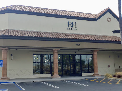 Restoration Hardware Outlet, 910 Camarillo Center Dr #844, Camarillo, CA 93010, USA, 