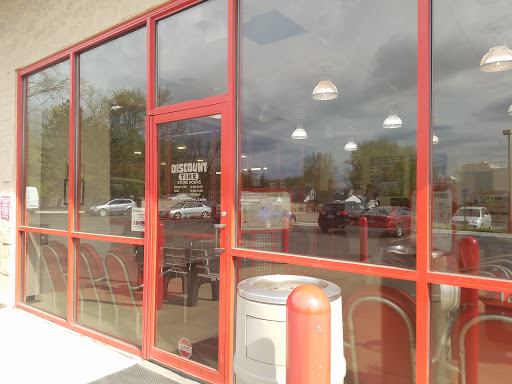 Tire Shop «Discount Tire Store - Troy, MI», reviews and photos, 3439 Rochester Rd, Troy, MI 48083, USA