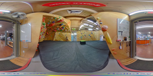 Sporting Goods Store «Gearonimo Sports», reviews and photos, 1401 S 8th St, Colorado Springs, CO 80905, USA