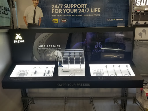 Electronics Store «Best Buy», reviews and photos, 2041 U.S. 287 Frontage Rd, Mansfield, TX 76063, USA