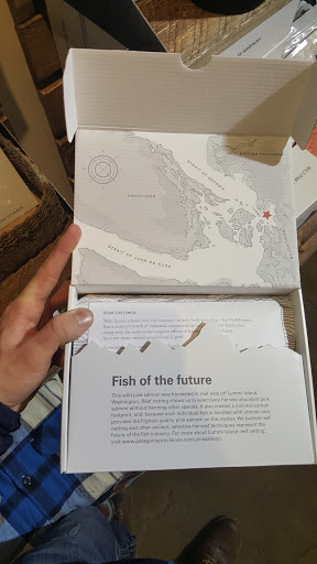 Clothing Store «Patagonia St. Paul», reviews and photos, 1648 Grand Ave, St Paul, MN 55105, USA