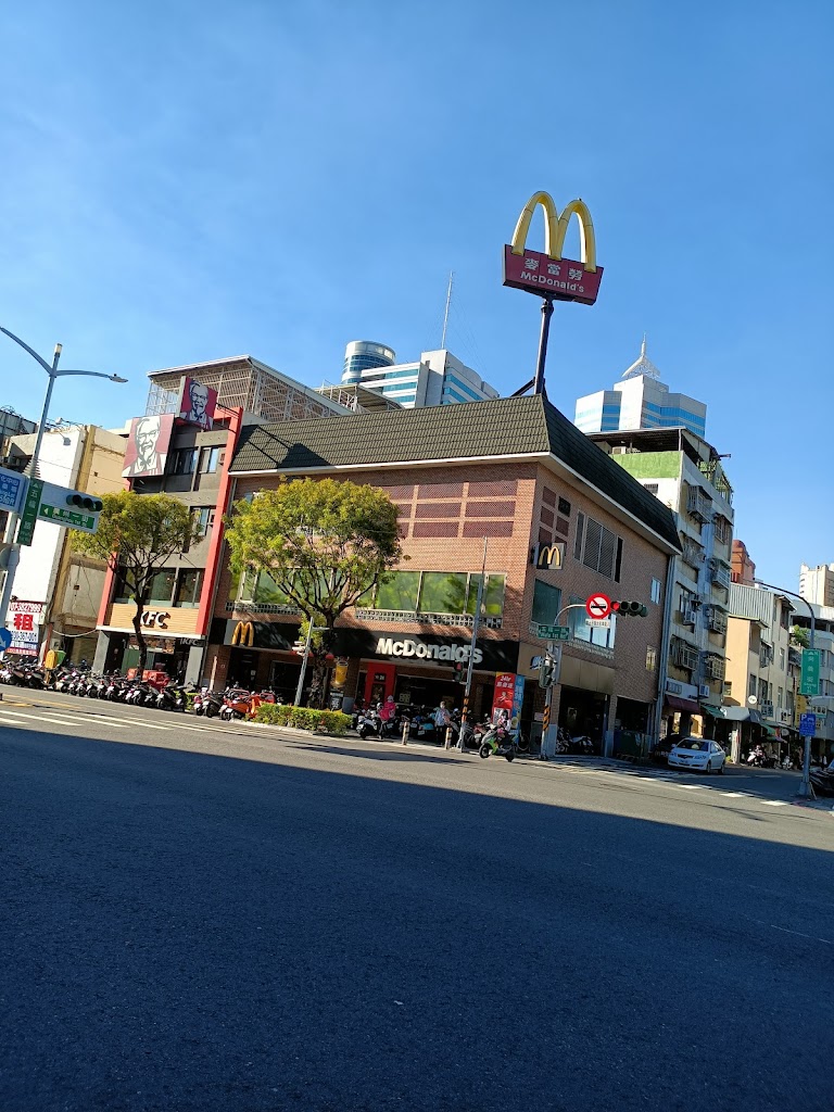 麥當勞-高雄五福餐廳 的照片