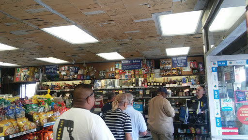 Liquor Store «Blue Bird Liquor», reviews and photos, 13746 Hawthorne Blvd, Hawthorne, CA 90250, USA