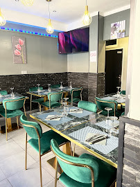 Atmosphère du Restaurant nyonya Restaurant SUSHI IKO à Nice - n°4