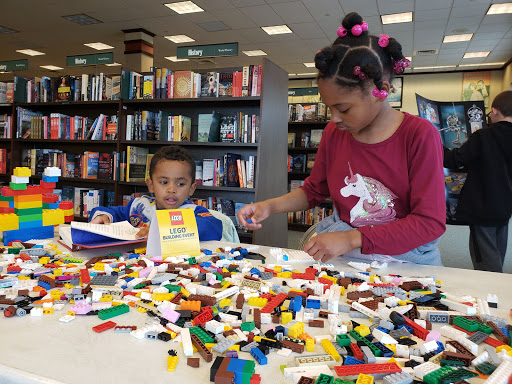 Book Store «Barnes & Noble», reviews and photos, 2619 Miamisburg Centerville Rd, Dayton, OH 45459, USA