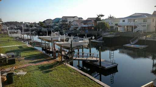 Grocery Store «Holden Beach General Store», reviews and photos, 473 Ocean Blvd W, Holden Beach, NC 28462, USA