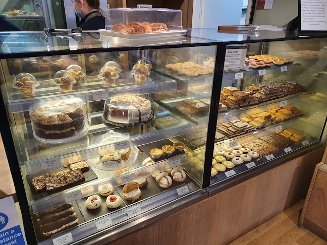 Comments and reviews of Welbournes Bakery