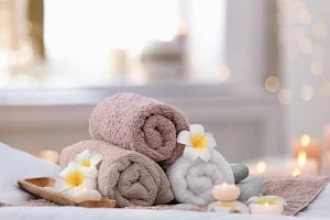 Ayyuna Beauty Care & Spa Sentul image