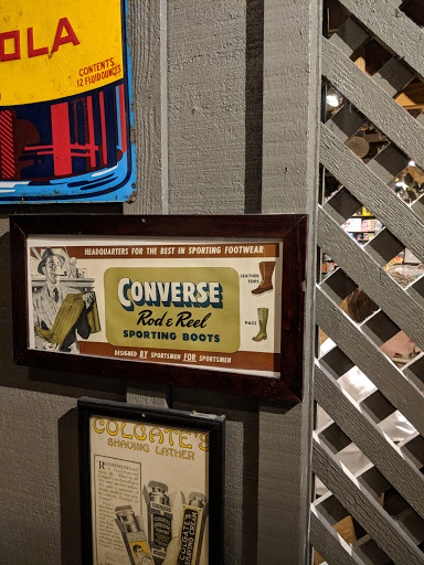 American Restaurant «Cracker Barrel Old Country Store», reviews and photos, 2371 E Aurora Rd, Twinsburg, OH 44087, USA