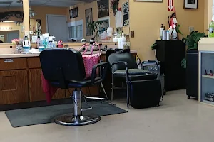 Sandy's Hair Shops image