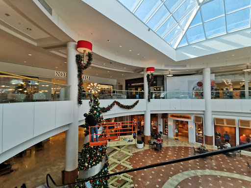Department Store «Nordstrom Scottsdale Fashion Square», reviews and photos, 7055 E Camelback Rd, Scottsdale, AZ 85251, USA