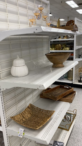 Clothing Store «Ross Dress for Less», reviews and photos, 4408 Las Positas Rd, Livermore, CA 94551, USA