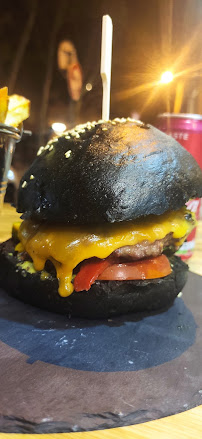Plats et boissons du Restaurant de hamburgers Black Burger à Lyon - n°10