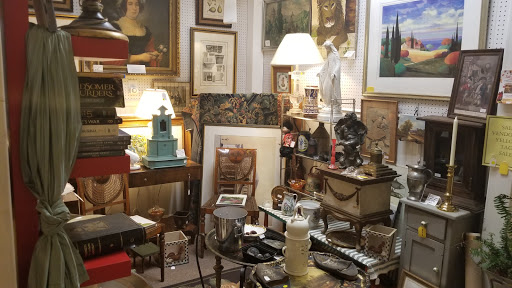 Antique Store «Rhinebeck Antique Emporium», reviews and photos, 5229 Albany Post Rd, Staatsburg, NY 12580, USA