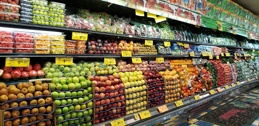 Grocery Store «C-Town Supermarkets», reviews and photos, 120 Clinton Ave, Newark, NJ 07114, USA