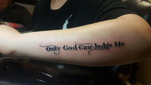 Explore hand print tattoo ideas, creative tattoo ideas in Hillsboro, available at MOO MANU TATTOO