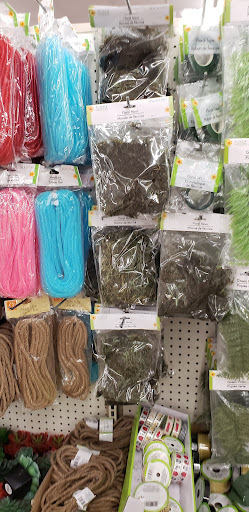 Dollar Store «Dollar Tree», reviews and photos, 1800 E 8th St, Davis, CA 95616, USA