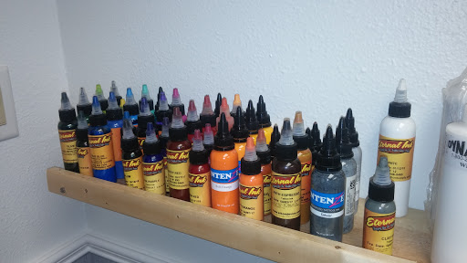 Tattoo Shop «magnum opus tattoo company», reviews and photos, 1817 Padre Blvd #4, South Padre Island, TX 78597, USA