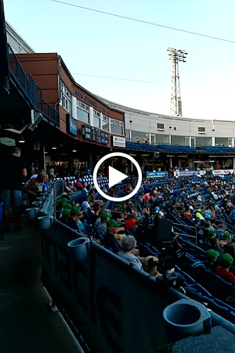 Baseball Club «Quad Cities River Bandits», reviews and photos