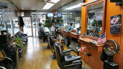 Hustlers Barber Shop image 5