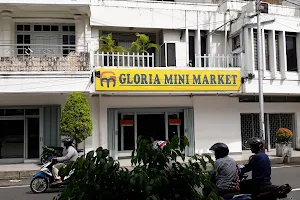 Gloria Mini Market image