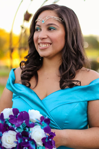 Beauty Salon «SHADES OF EXCELLENCE BEAUTY SALON LLC», reviews and photos, 6808 N Dysart Rd, Glendale, AZ 85307, USA