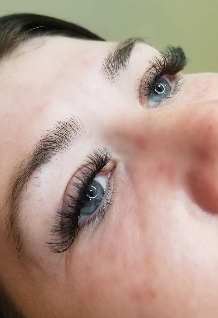 Dolled Up Beauty Studio 54729