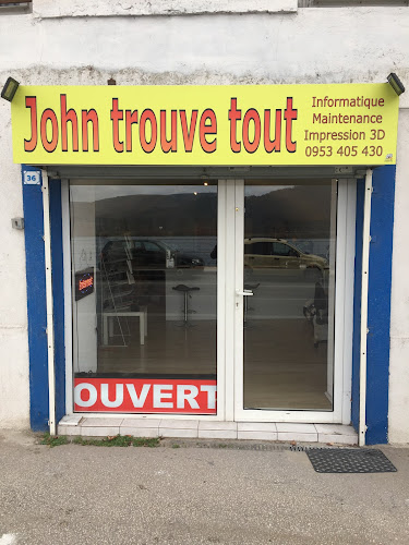 John Trouve Tout à Saint-Vallier