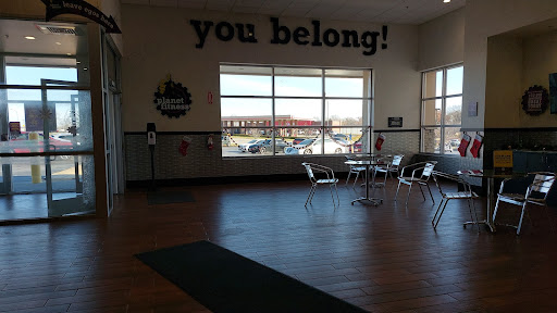 Gym «Planet Fitness», reviews and photos, 2415 NE Vivion Rd, Kansas City, MO 64118, USA