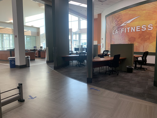 Gym «LA Fitness», reviews and photos, 5 Gateway Blvd, Patchogue, NY 11772, USA