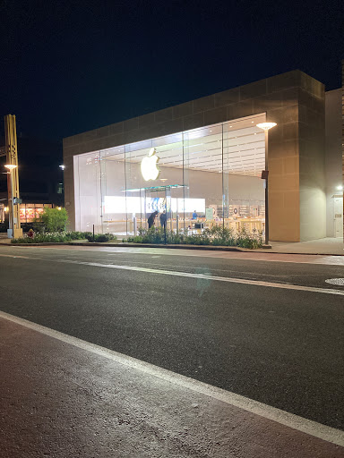 Computer Store «Apple Ridge Hill», reviews and photos, 143 Market Street, Yonkers, NY 10710, USA