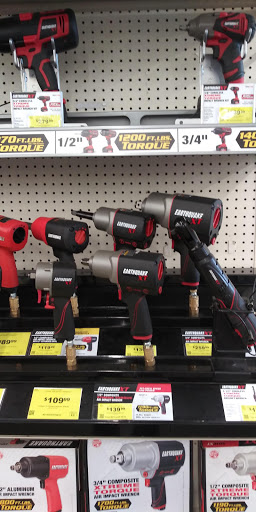 Hardware Store «Harbor Freight Tools», reviews and photos, 1349 N Blackstone Ave, Fresno, CA 93703, USA