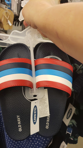 Clothing Store «Old Navy», reviews and photos, 1700 Norman Dr, Valdosta, GA 31601, USA