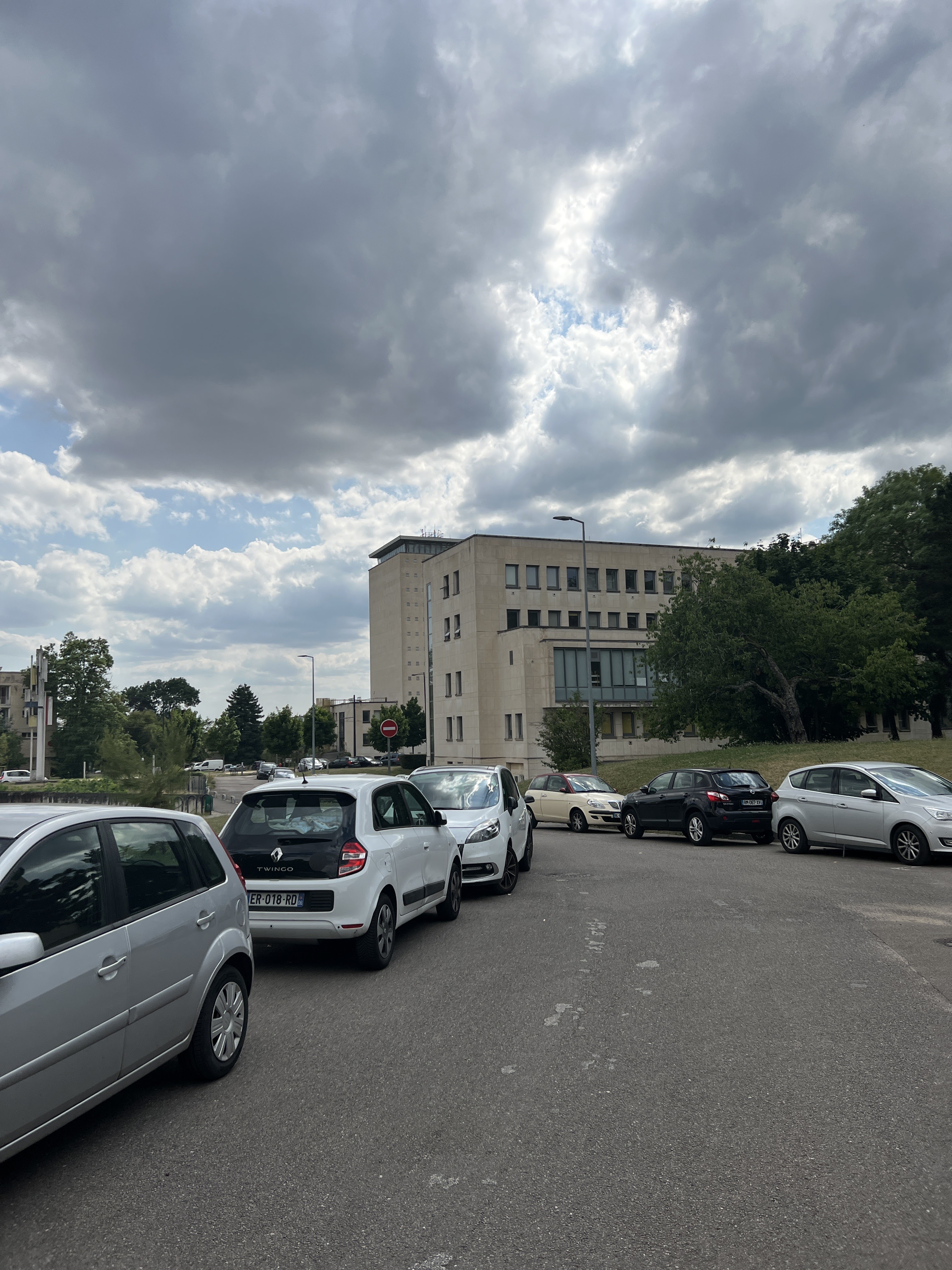 Photo n° 2 de l'avis de Free. fait le 20/06/2022 à 14:17